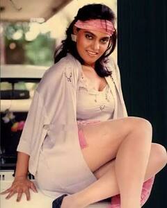 silk smitha clicks : சிரிப்பழகி 'சில்க்' ஸ்மிதா பிறந்தநாள் ஸ்பெஷல்... அழகிய புகைப்படங்கள்...