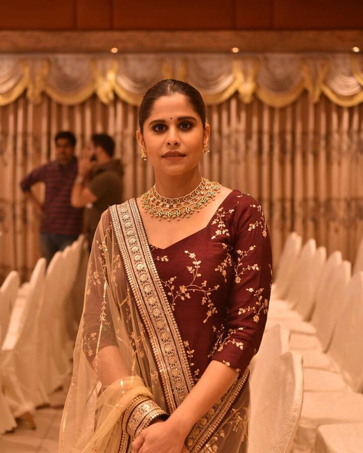 नुकतेच सईने तिच्या एका ग्लॅमरस फोटोशूटचे फोटो सोशल मीडियावर शेअर केले आहेत.  (PHOTO : @saietamhankar/Instagram)