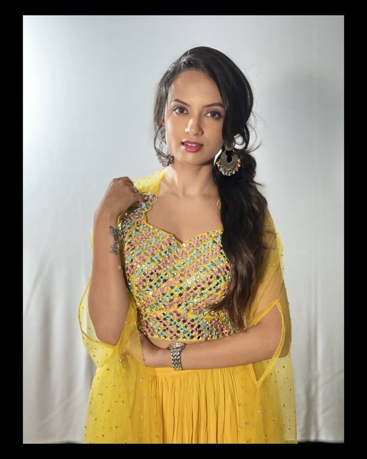 ‘शाळा’ या चित्रपटातून या अभिनेत्रीने चित्रपटसृष्टीत पदार्पण केले. (photo:ketakimategaonkar/ig)