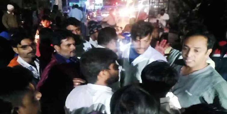 West Midnapur BJP inner clash during a program, some injured while trying to save female worker BJP Inner clash: বিজেপির বস্ত্র বিতরণ কর্মসূচি ঘিরে গোষ্ঠীকোন্দলের অভিযোগ, মহিলা কর্মীকে বাঁচাতে গিয়ে আহত কয়েকজন