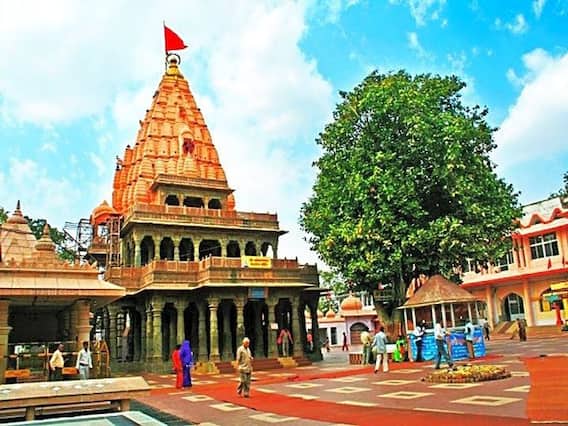 Shani Dev Mandir: शनिदेव के इन मंदिरों के सिर्फ दर्शन मात्र से दूर हो जाता है शनि दोष, जानें इन चमत्कारी शनि मंदिर के बारे में Shani Dev Mandir: शनिदेव के इन मंदिरों के सिर्फ दर्शन मात्र से दूर हो जाता है शनि दोष, जानें इन चमत्कारी शनि मंदिर के बारे में
