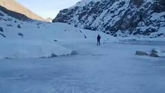 Christmas 2021 : हंगरी के बुडापेस्ट से आई खूबसुरत तस्वीर, पानी के अंदर ऐसे मनाया जाएगा क्रिसमस