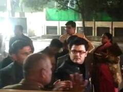 Pilibhit: दारोगा Vinod Kumar से अभद्रता के मामले में आरोपी गिरफ्तार | Hindi News