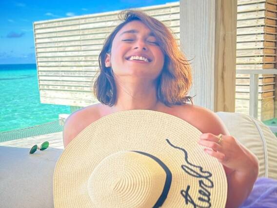 Ileana pics: மாலத்தீவில் இலியான...பிகினியில் விதவிதமான போஸ்கள்..! Ileana pics: மாலத்தீவில் இலியான...பிகினியில் விதவிதமான போஸ்கள்..!