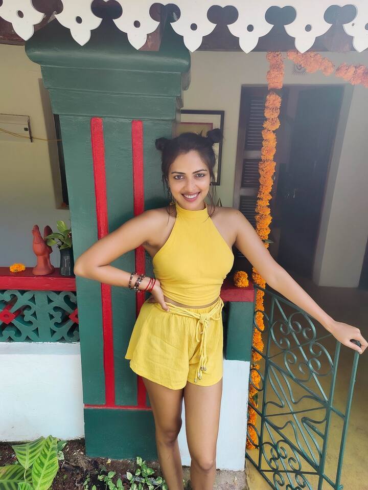 இன்று பேசாமல் கண்கள் பேசுது