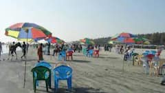 Cyclone Jawad: ঘূর্ণিঝড়ের আশঙ্কা উপেক্ষা, অন্ধকার নেমে গেলেও বকখালির সৈকতে দেখা মিলল পর্যটকদের । Bangla News