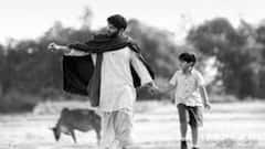 Filmstar: মুক্তি পেল শুভ্রজিৎ মিত্র পরিচালিত 'অভিযাত্রিক', ছবির প্রিমিয়ারে গোটা টিম | Bangla News