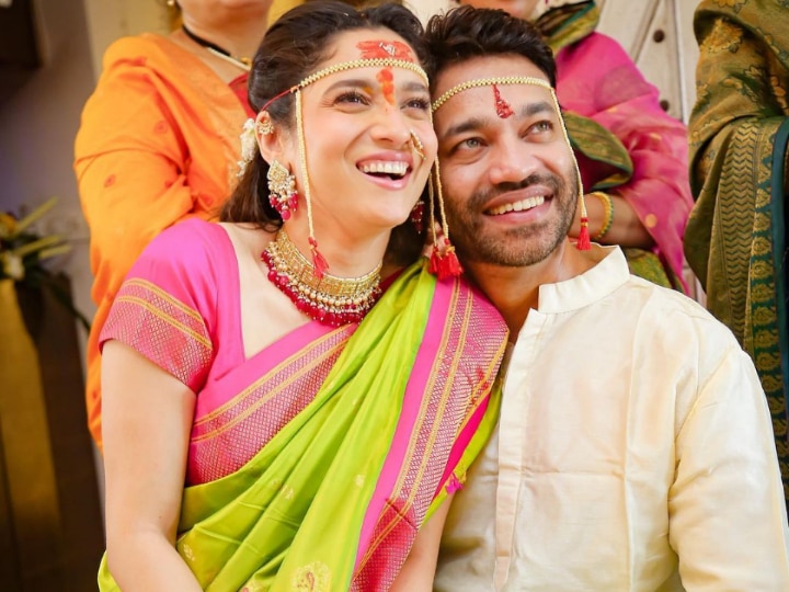 Pavitra Rishta Actress Ankita Lokhande Beams With Joy As She Poses With  Vicky Jain During Pre-Wedding Festivities