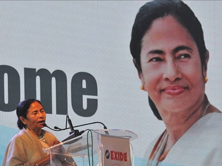 Congress In Deep Freezer: Trinamool Says Mamata Banerjee Is The One 'நமத்து போன காங்கிரஸ்' எதிர்க்கட்சிகளின் முகமாக மாற முயற்சிக்கிறாரா மம்தா! கட்சிகள் நிலைபாடு என்ன?