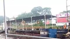 Cyclone Jawad: জওয়াদ মোকাবিলায় হলদিয়াতে প্রস্তুত ত্রাণ শিবির, হুগলিতে বন্ধ ভেসেল পরিষেবা | Bangla News