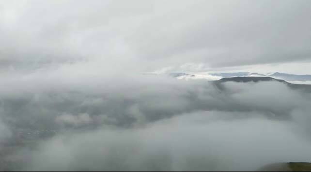 साताऱ्यातील पाचगणीतील हा नजारा म्हणजे डोळ्यांचे पारणे फेडणारा.