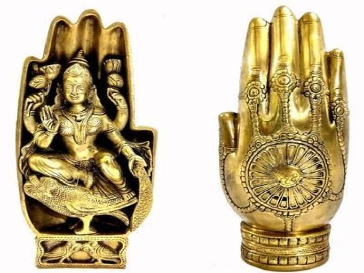Astrology: Hand Fingers Length Decides Your Personality, Know In Details Astrology: మీ చేతికి ఈ రెండు వేళ్లూ సమానంగా ఉన్నాయా.. అయితే బాగా సంపాదిస్తారట..