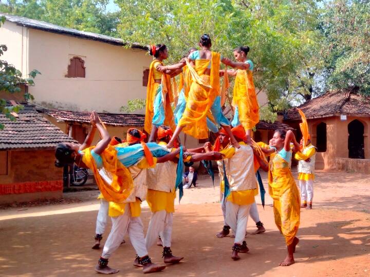 Udaipur News: शिल्प गांव में मेले की तैयारियां पूरी होने के बावजूद असमंजस की स्थिति, जानिए वजह Udaipur despite the preparations for the fair department is still in confusion know reason ANN Udaipur News: शिल्प गांव में मेले की तैयारियां पूरी होने के बावजूद असमंजस की स्थिति, जानिए वजह