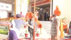 Gorakhpur: ध्वजारोहण के साथ महाराणा प्रताप शिक्षा परिषद संस्थापक समारोह की शुरुआत