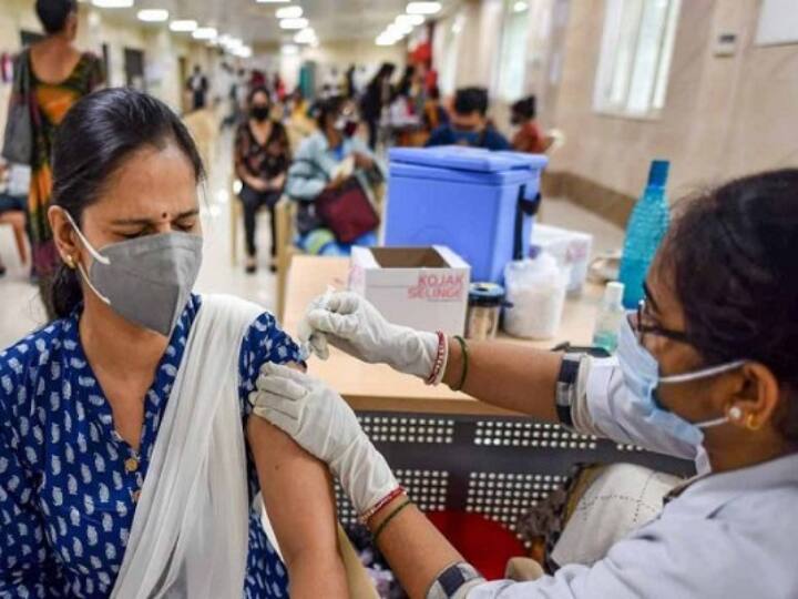 Omicron Scare Covid-19 Parliamentary Health Panel Asks To Check Efficacy Of Vaccines Improve Health Infrastructure Omicron Scare: Parliamentary Panel Asks To Check Efficacy Of Vaccines, Improve Health Infrastructure