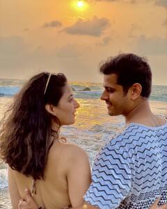 Aishwarya Sharma और Neil Bhatt के रिसेप्शन में पहुंची Rekha, देखें तस्वीरें