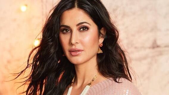 Katrina Kaif: 14 साल की उम्र से कैटरीना कैफ ने शुरू कर दी थी मॉडलिंग, विदेशी सरनेम बदलने के पीछे थी ये कहानी