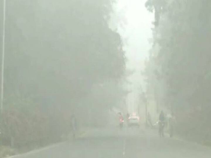 cloudy sky in bihar today, Know weather and pollution report of Bihar top cities patna, gaya, bhagalpur, muzaffarpur 4 december 2021 ann Bihar Weather and Pollution Today: आज आसमान में मंडराएंगे बादल, कोहरे और प्रदूषण की चपेट में सभी शहर