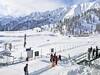How to Reach Gulmarg: गाड़ी, ट्रेन और फ्लाइट से कुछ इस तरह पहुंच सकते हैं गुलमर्ग, कहा जाता है धरती का 'स्वर्ग'