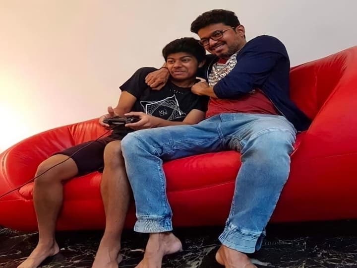 Jason Sanjay Vijay | jason sanjay vijay wish to actor vijay finish 29 years of cinema carreer Jason Sanjay Vijay |