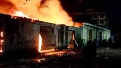 Bhiwandi fire : गौतम कम्पाऊंड परिसरातील मोती कारखान्याला भीषण आग; केमिकलच्या ड्रमचे स्फोट