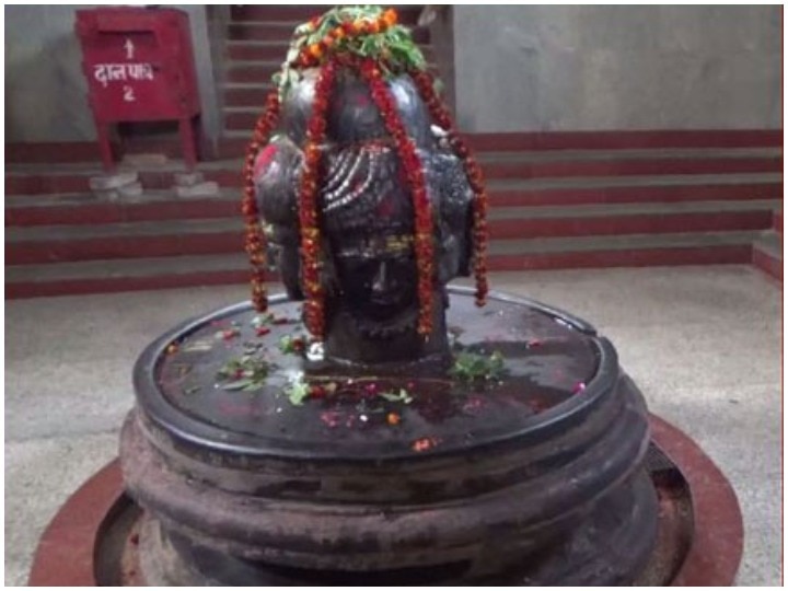 Mysterious Temple : Chaumukhi Mahadev Mandir in Vaishali is famous for  Mysterious shivling, know more details | Mysterious Temple : आपने नहीं देखा होगा  भगवान शिव का ऐसा मंदिर, यहां है अद्भुत चौमुखी ...
