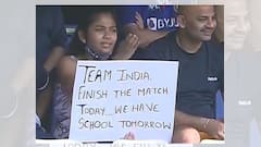 Ind vs NZ: আজই ম্যাচ শেষ করো, কাল স্কুল রয়েছে, ভাইরাল হল গ্যালারির প্রার্থনা