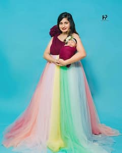 Chaithra rai Daughter Photos: చైత్రా రాయ్ కూతురిని చూశారా... దిష్టి తగిలేంత ముద్దుగా ఉంది