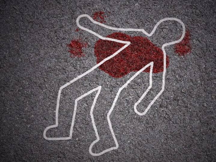 Uttar Pradesh young man shot dead in kasganj  ANN Kasganj News : चुनावी रंजिश में ग्राम प्रधान के भाई की दिनदहाड़े गोली मारकर हत्या, आक्रोशित ग्रामीणों ने किया थाने का घेराव