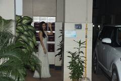 Katrina-Vicky Wedding: ভিকির বাড়ি থেকে বেরোতেই পাপারাৎজিদের ক্যামেরাবন্দি ক্যাটরিনা