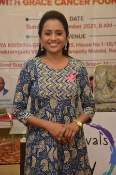 Photos: రెండొందల యాభైమందికి  క్యాన్సర్ స్క్రీనింగ్ టెస్టులు చేయించిన సుమ