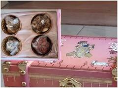 Trending News: 4 किलो से ज्यादा वजन और 7 हजार रुपये कीमत, क्या आपने देखा है शादी का ऐसा कार्ड?