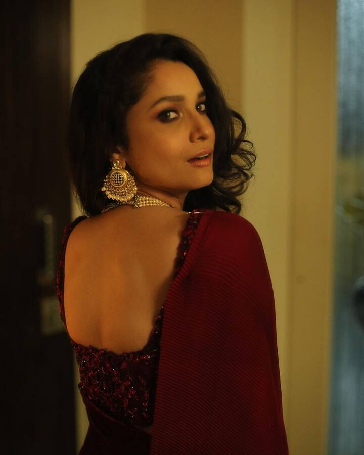 Ankita Lokhande Wedding News : बॉलिवूडमध्ये सध्या लग्नसराई सुरु आहे. काही दिवसांतच अंकिता लोखंडे आणि विकी जैनदेखील विवाहबंधनात अडकणार आहेत. (Photo:lokhandeankita/ig)