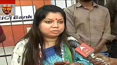 KMC Election 2021: এবার জিতলেই হ্যাট্রিক, প্রচারে জোর দিয়েছেন ৮১ নং ওয়ার্ডের TMC প্রার্থী জুঁই বিশ্বাস | Bangla News