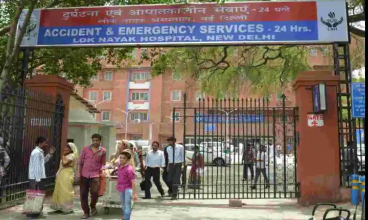 Omicron Patient Has ‘Mild Symptoms’, ‘Contact Tracing Is Being Done’: Delhi’s LNJP Hospital
