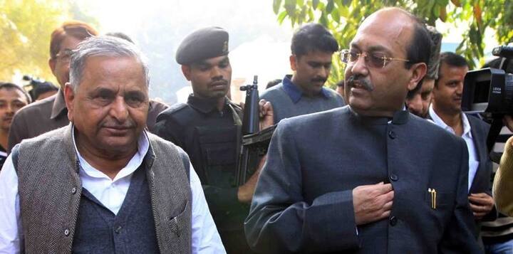 अमर सिंह और मुलायम सिंह यादव की दोस्ती भी जगजाहिर थी. अखिलेश यादव के सक्रिय राजनीति में आने के बाद भले अमर सिंह समाजवादी पार्टी से दूर हुए लेकिन मुलायम संग उनकी घनिष्ठता हमेशा बरकरार रही. साल 2020 में अमर सिंह के निधन के साथ तीस सालों की ये दोस्ती टूट गई थी. 