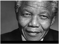 Nelson Mandela Death Anniversary: रंग भेद के खिलाफ लड़ते हुए 27 साल जेल में बिताए, जानें नेल्सन मंडेला का क्यों कहा जाता है दक्षिण अफ्रिका का गांधी