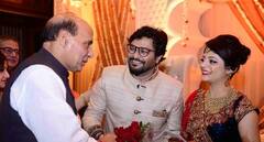 Politicians Love Story: किसी को बस तो किसी को प्लेन में हुआ प्यार, बेहद रोचक है इन नेताओं की प्रेम कहानी