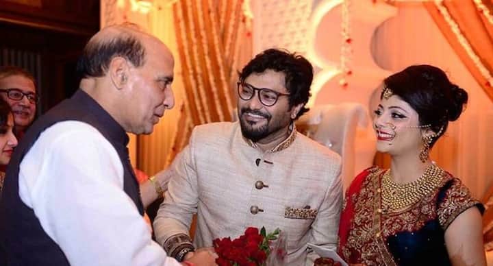 बाबुल सुप्रियो नरेंद्र मोदी सरकार में मंत्री रह चुके हैं. अब वह बीजेपी छोड़ ममता बनर्जी की टीएमसी में हैं. बाबुल सुप्रियो ने दो शादी की है. उनकी दूसरी पत्नी हैं रचना शर्मा. रचना शर्मा एयर होस्टेस हैं. रचना से बाबुल की पहली मुलाकात मुंबई से कोलकाता की फ्लाइट में ही हुई थी. वहीं से प्यार बढ़ा और कुछ साल बाद दोनों ने शादी रचा ली.