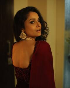 Ankita Lokhande: লাল শাড়িতে অনন্যা অভিনেত্রী, প্রাক-বিবাহ অনুষ্ঠানের ছবি শেয়ার অঙ্কিতার