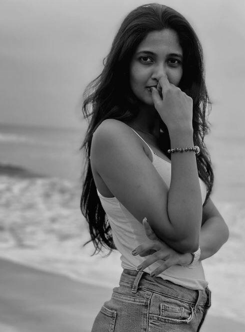 தென்றல் தோழனை அழைத்து வந்து திணை விருந்து கொடுத்து விட்டு,