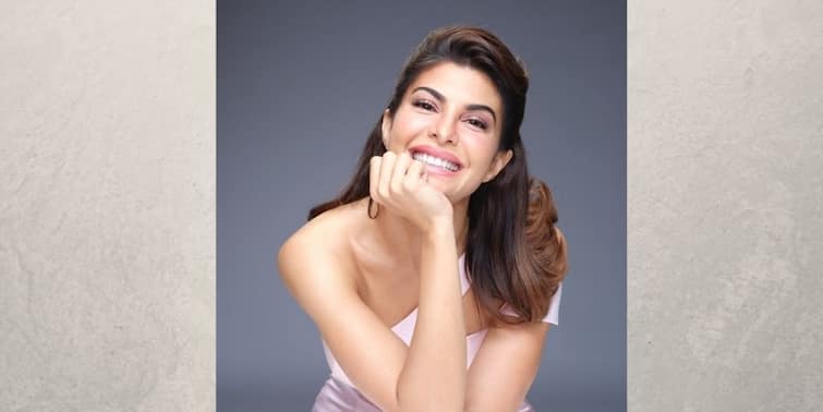 Enforcement Directorate has summoned Jacqueline Fernandez to appear before investigators in Delhi on December 8th Jacqueline Summoned by ED: আর্থিক দুর্নীতি মামলায় জিজ্ঞাসাবাদের জন্য জ্যাকলিনকে তলব এনফোর্সমেন্ট ডিরেক্টরেটের