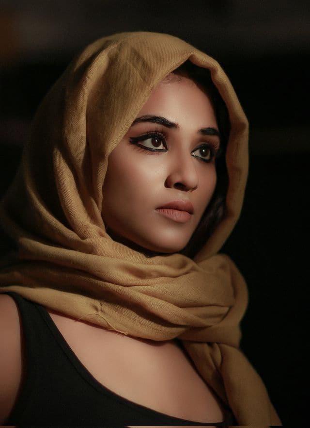 சானிடைசர் இல்லாம சுத்தம் ஆக்குறா