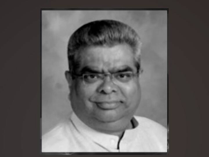 Ashok Godse President of Shrimant Dagdusheth Halwai Ganpati Trust has passed away in Pune पुण्यातील श्रीमंत दगडूशेठ हलवाई गणपती ट्रस्टचे अध्यक्ष अशोक गोडसे यांचं निधन