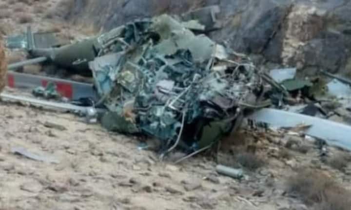 Pakistan Army Helicopter Crashed near Siachen in Pakistan occupied Kashmir Two pilots died Helicopter Crash: PoK में पाकिस्तानी सेना का हेलिकॉप्टर क्रैश, 2 पायलट की मौत