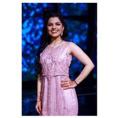 Arya Ambekar: मनमोहक आर्याची चाहत्यांना भुरळ!