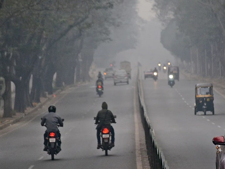 Jharkhand Weather Update know cyclone jawad impact in state  Jharkhand Weather: झारखंड में नहीं दिखा चक्रवाती तूफान 'जवाद' का असर, जानें- आने वाले दिनों के मौसम का हाल