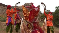 कलाकारों से जानिए- बुंदेली राई नृत्य और रमतूला की क्या है ऐतिहासिक अहमियत और खासियत? | Jhansi