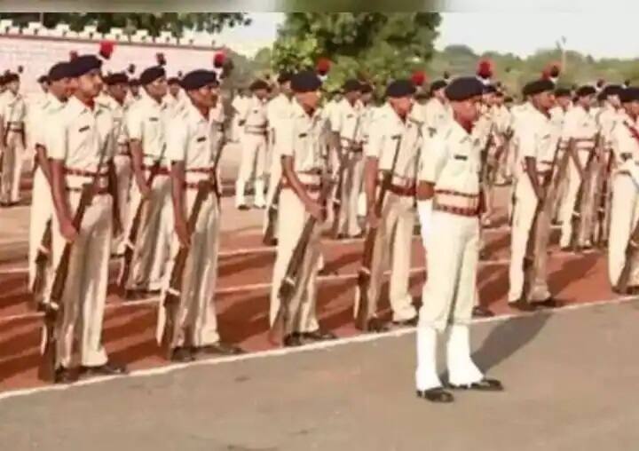 Babri demolition anniversary security strengthened in ayodhya mathura મુસ્લિમ સમાજે આજે કાળો દિવસ નહીં ઉજવવા માટે કર્યો નિર્ણય, જાણો શું છે મામલો