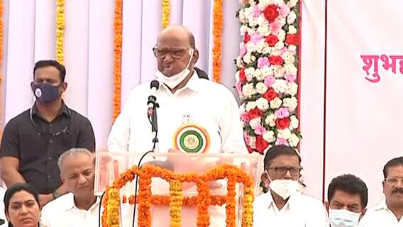 Sharad Pawar on Savarkar : सावरकर यांचं लिखाण अजरामर, त्याची तुलना होऊ शकत नाही : शरद पवार : Nashik